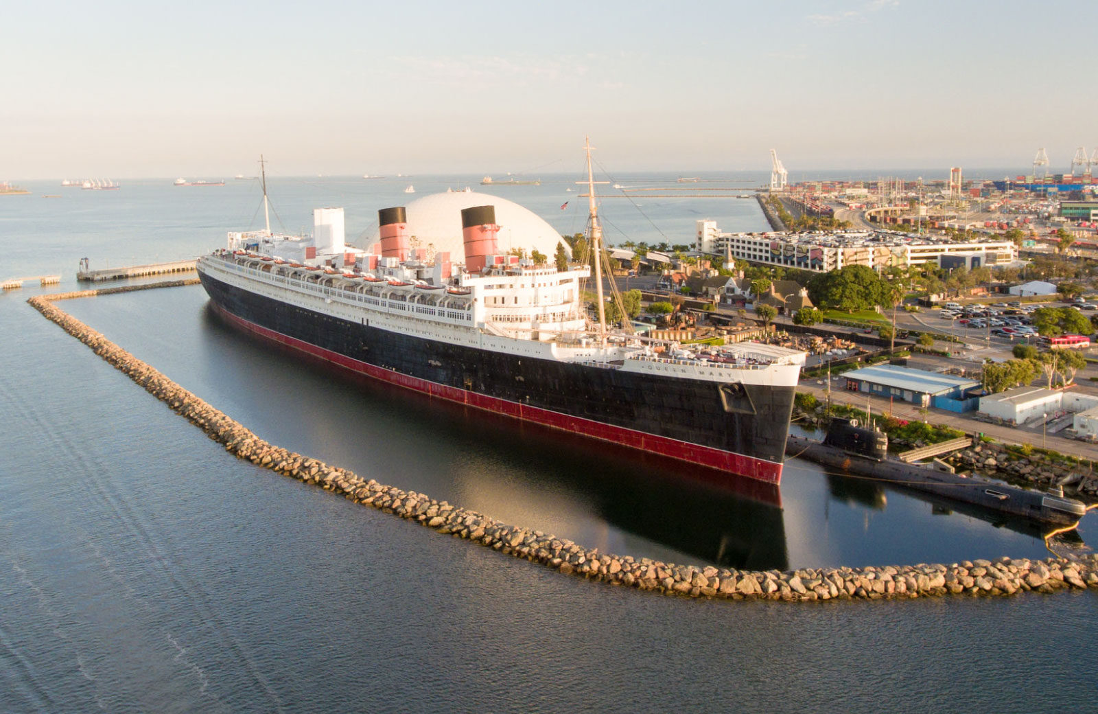 skyview of queen mary ship