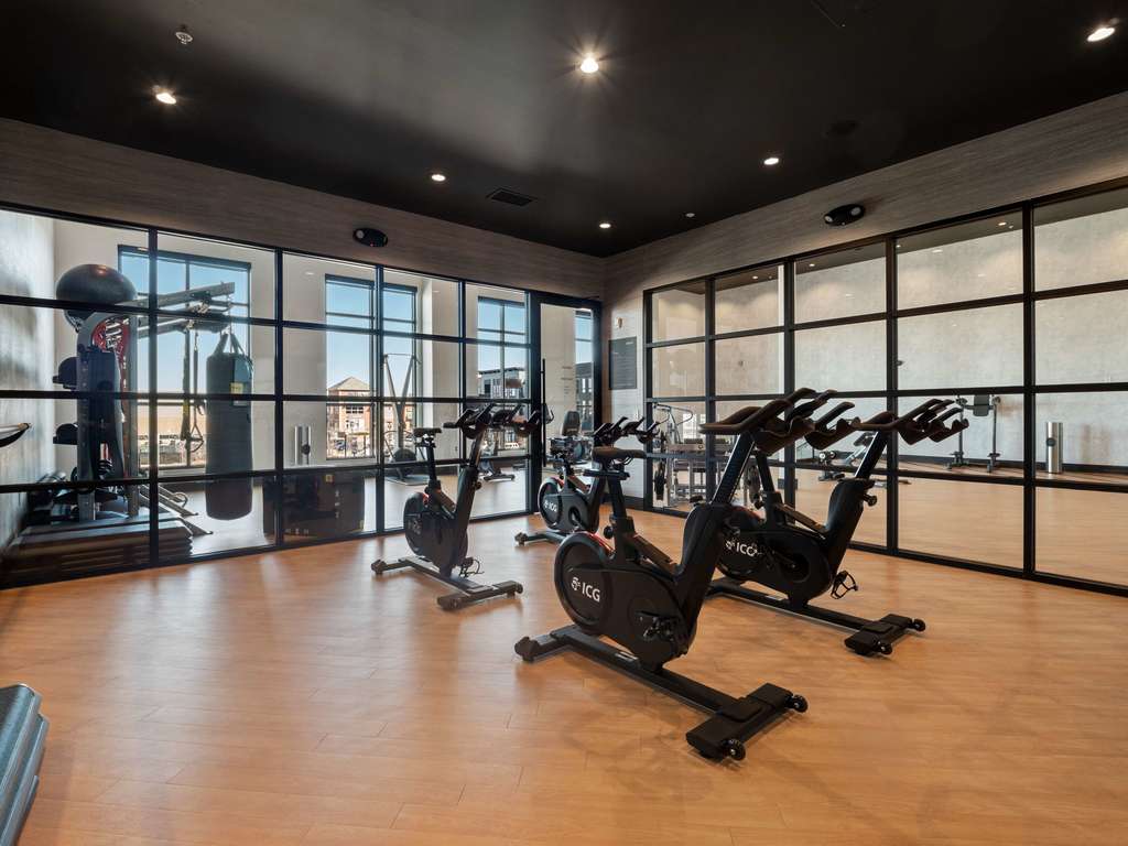 Best-in-Class Amenities at Origin Apartments: Rooftop Deck, Gym, Pool ...
