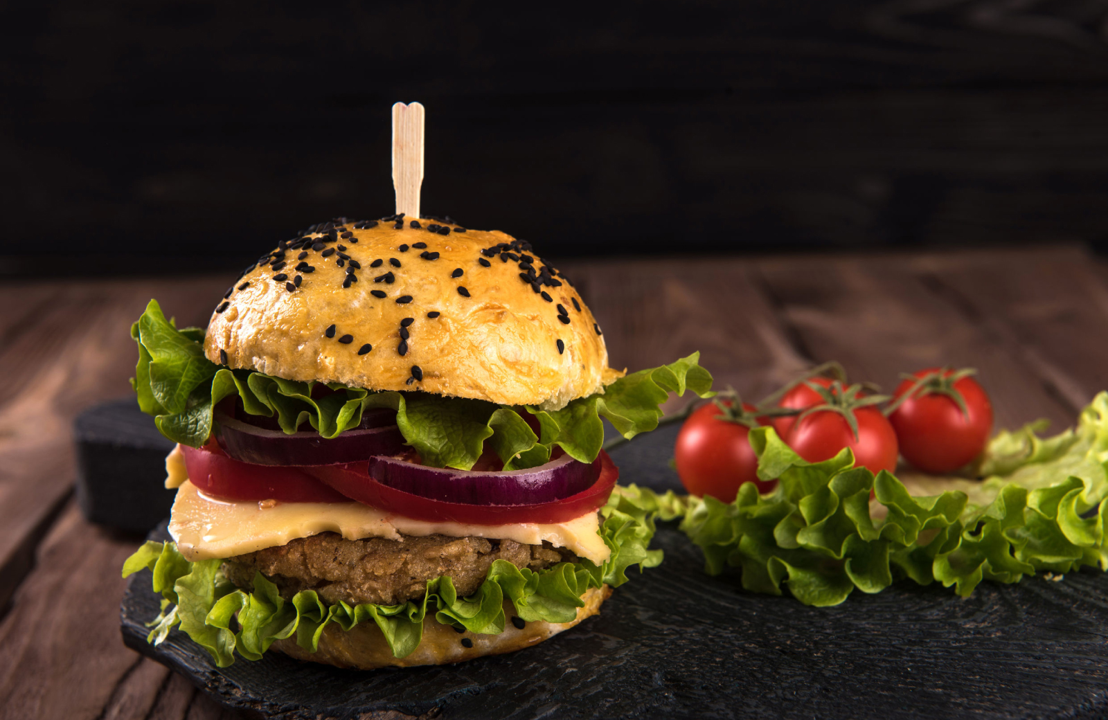 Glendale Burger - Altana Apts