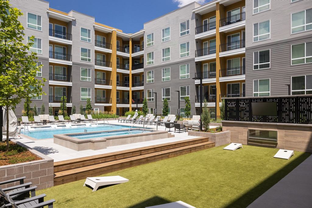 Luxe New Lakewood Apts: Pet-Friendly, Pool, Gym, & Parking