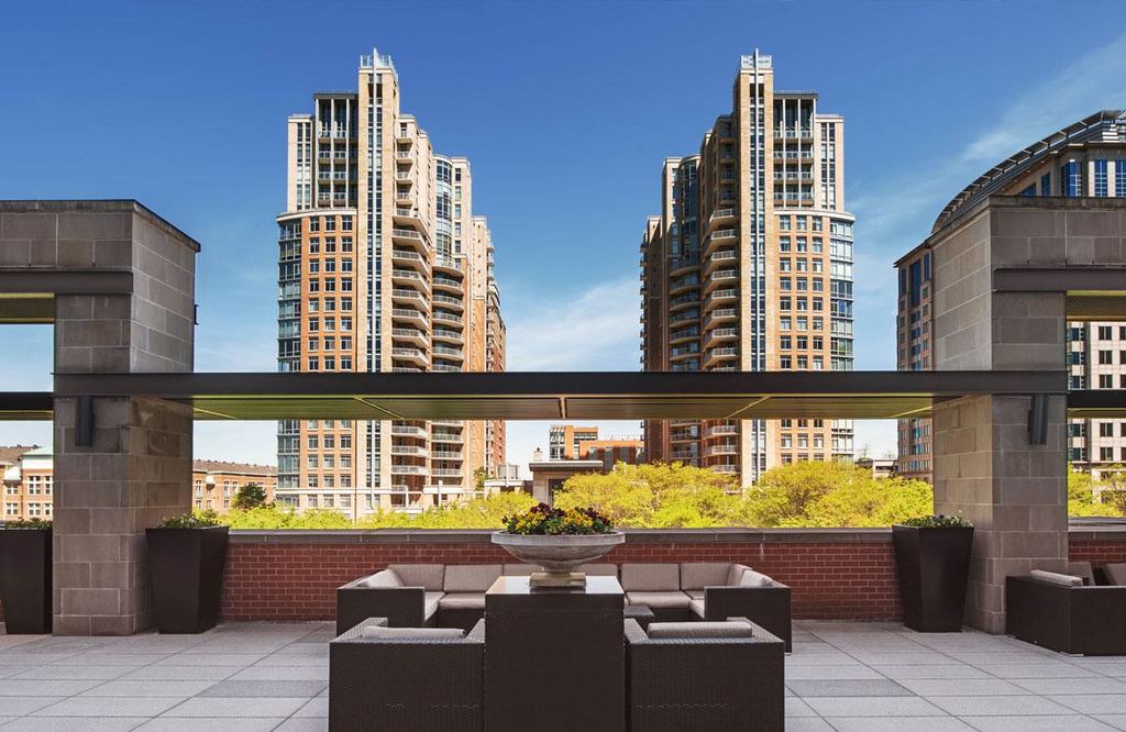 The Avant Luxury Apartment Rentals at Reston Town Center, VA