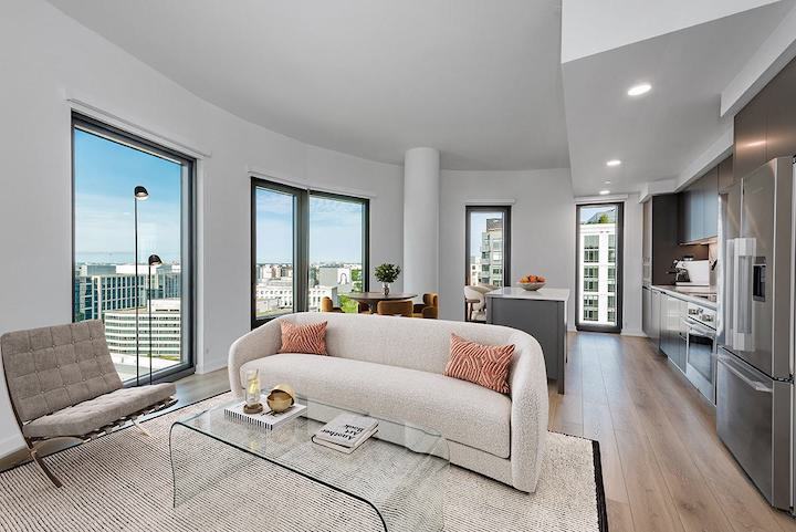 View of Luxury Three-Bedroom Apartment in Union Square, Washington DC Near NoHo