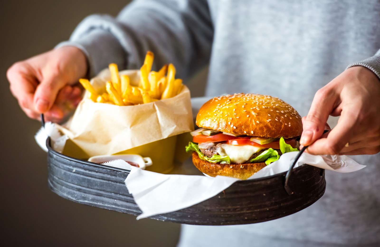 Glendale Burger Joints - Altana Apts