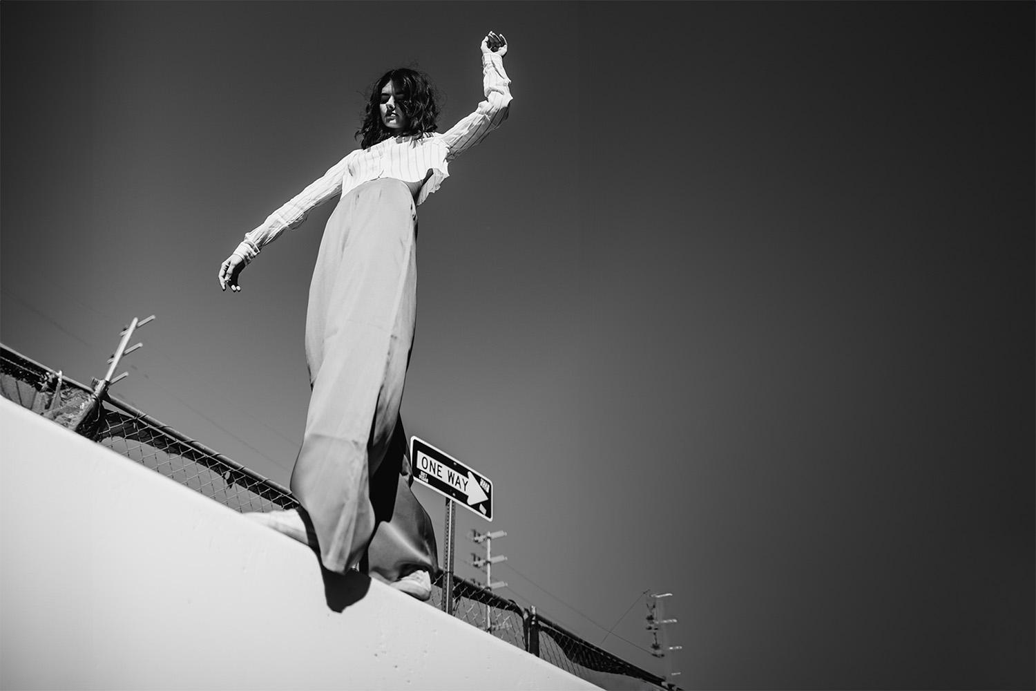 classic car driving wheel