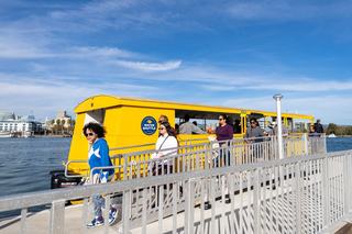 Ride the free Alameda Water Shuttle for a quick, 5-minute trip between Alameda Landing and Jack London Square. ADA accessible and bike friendly.