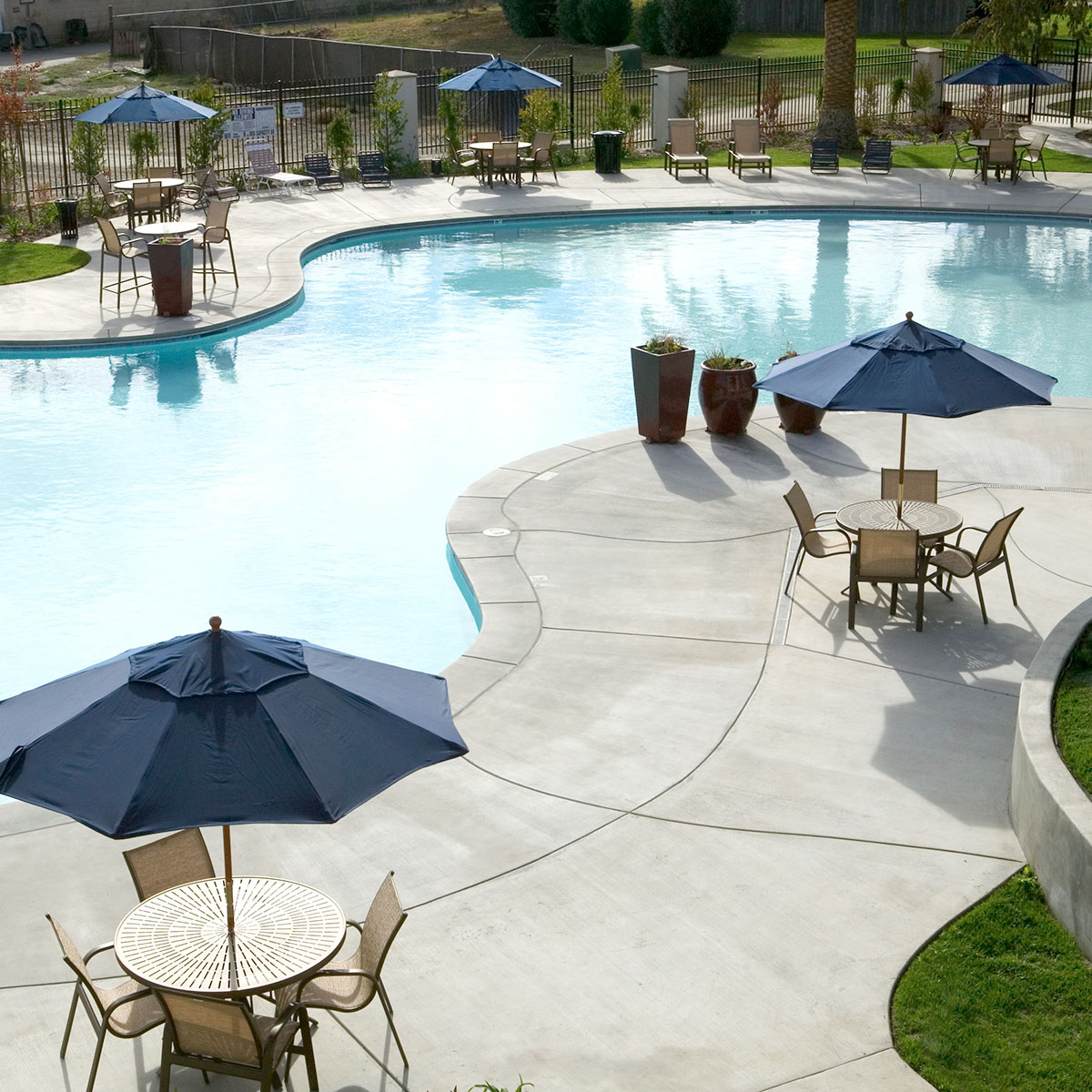 resort pool & spa - Amenities at The Arbors - homes for rent Antelope CA
