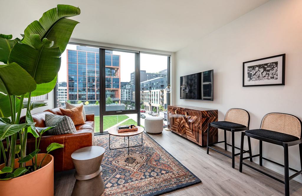 Luxury Union Market Apartments with Floor-to-Ceiling Windows & DC Views ...