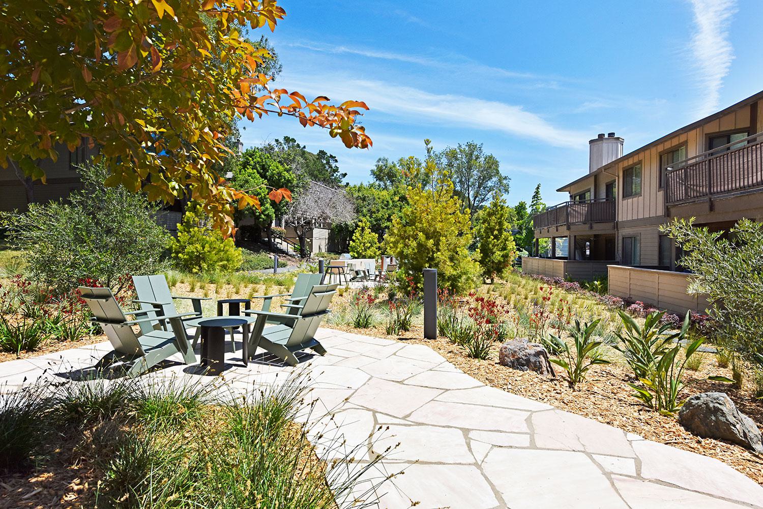 Pathways and seating areas at Tidewood in Marin