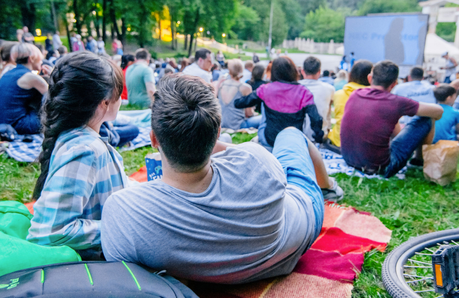 Glendale Street Food Cinema - Altana Apts