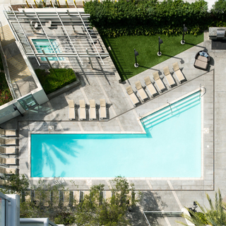 The Vue - Pool