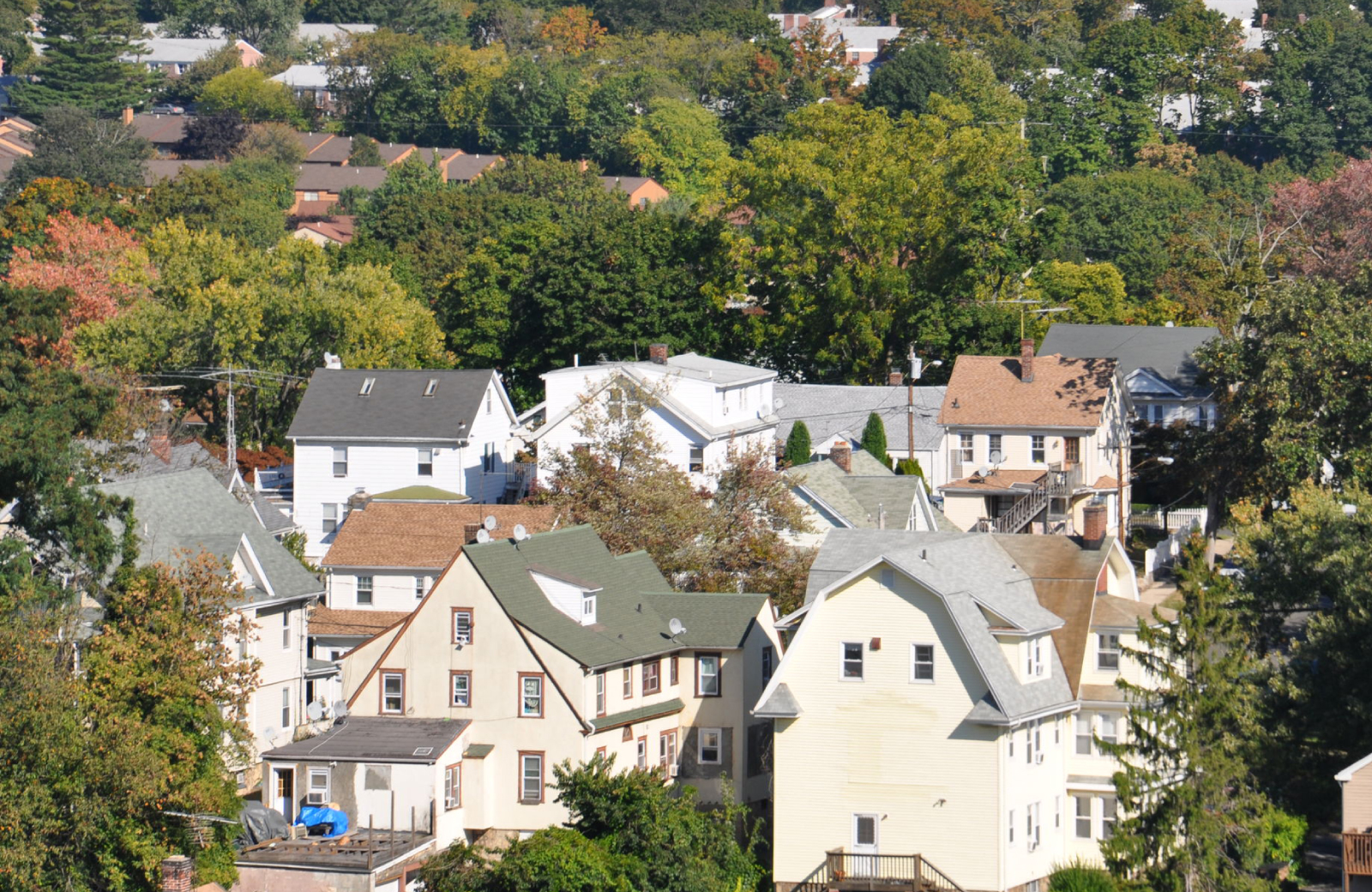 Norwalk Neighborhood - The Waypointe Apts