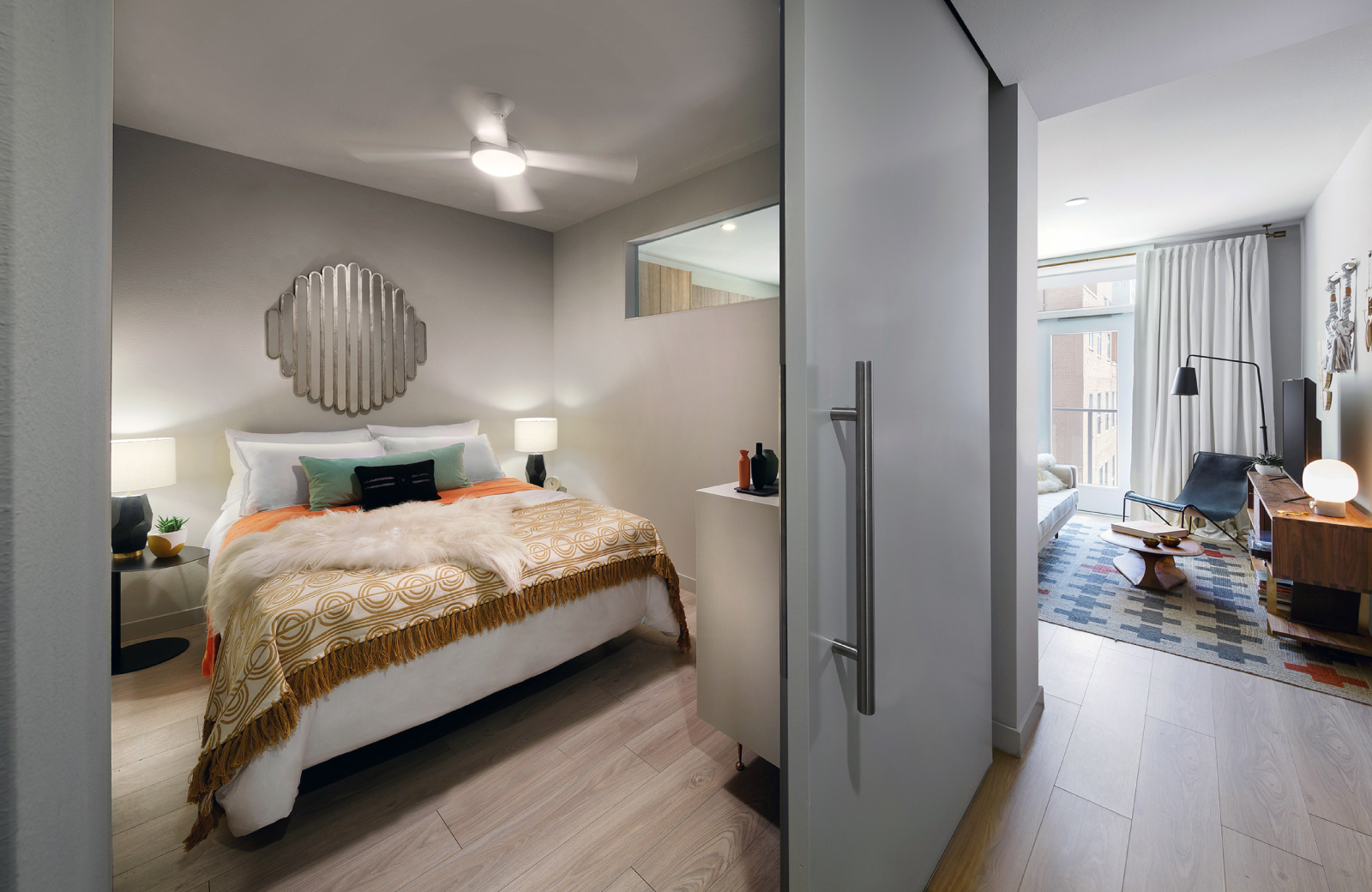 eighth and grand common clubroom