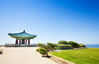 korean bell of friendship - The Vue