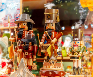 nutcracker figurine