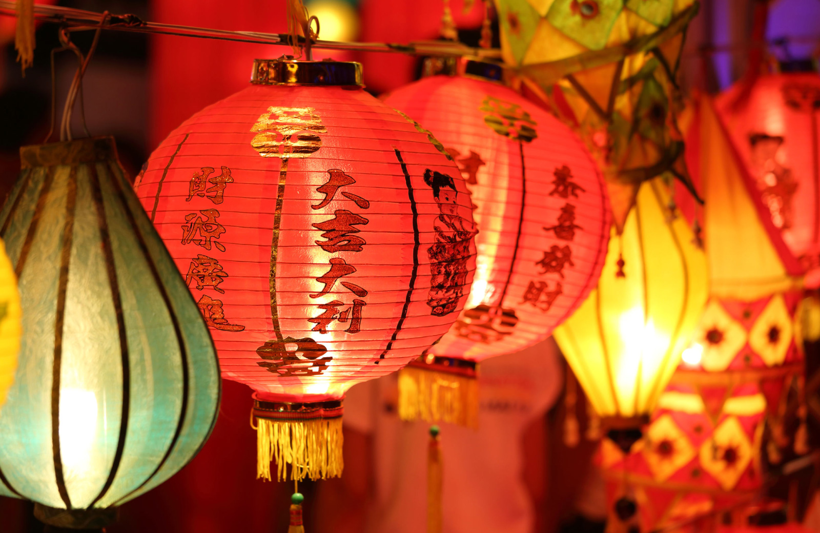 lunar new year decor