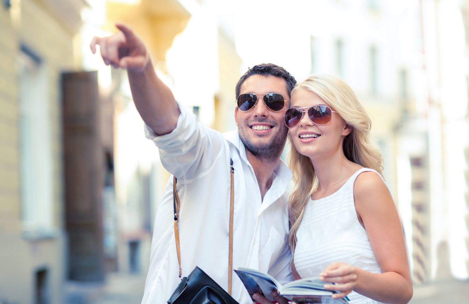 couple sightseeing